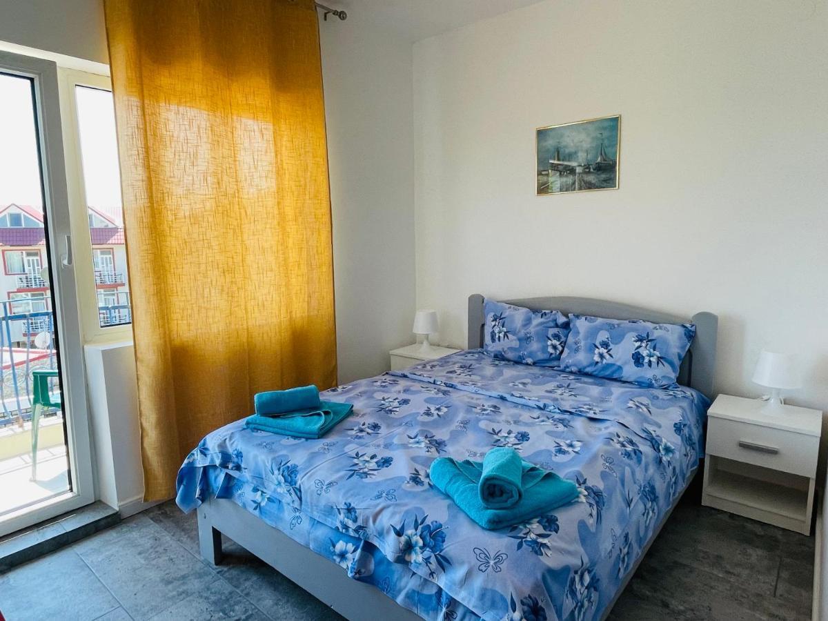 Hostel Pierre La Tarmul Marii -Primim Vouchere Vacanta Costineşti Exteriér fotografie